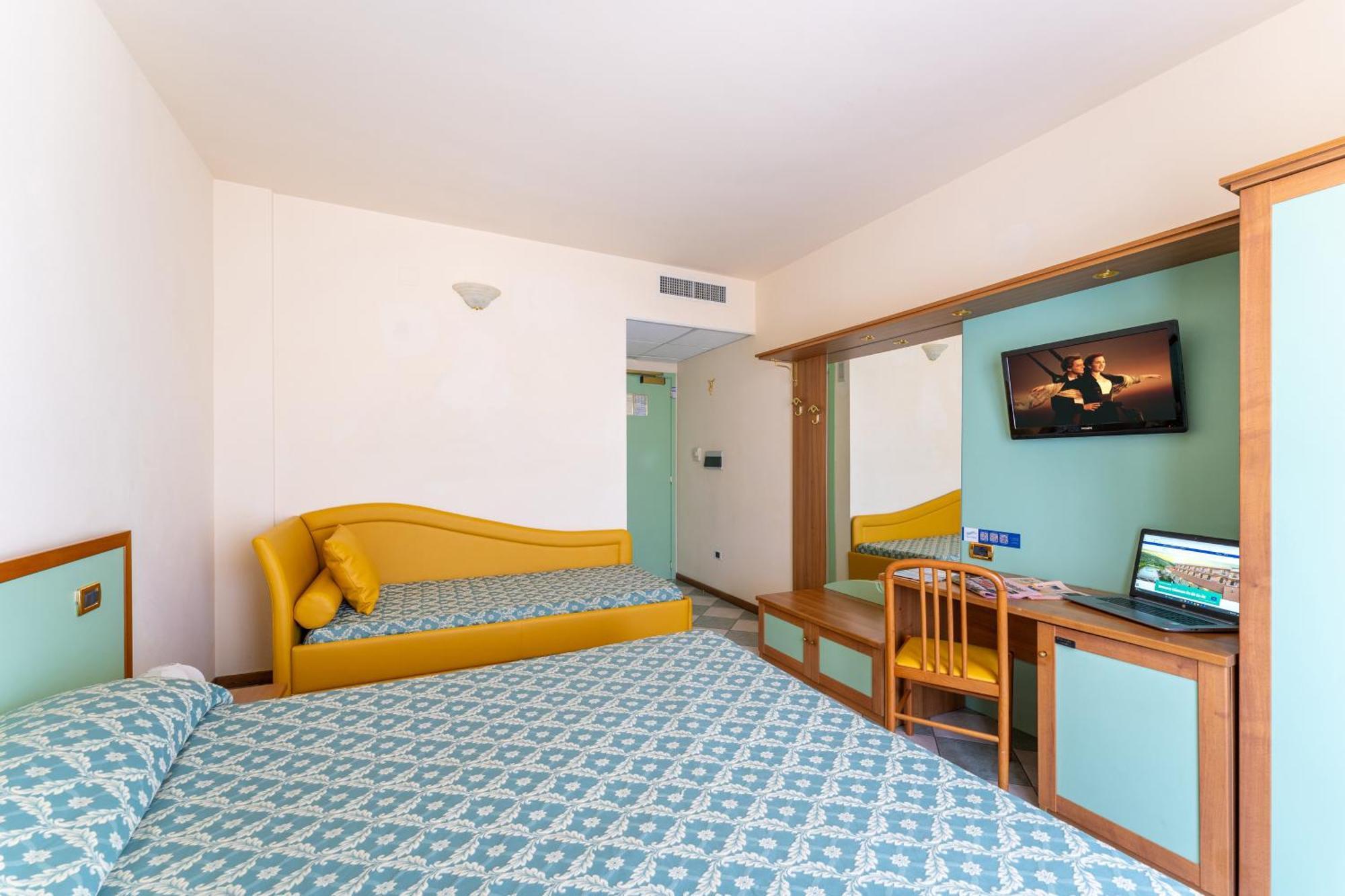 Hotel Villa Elena Tortoreto Esterno foto