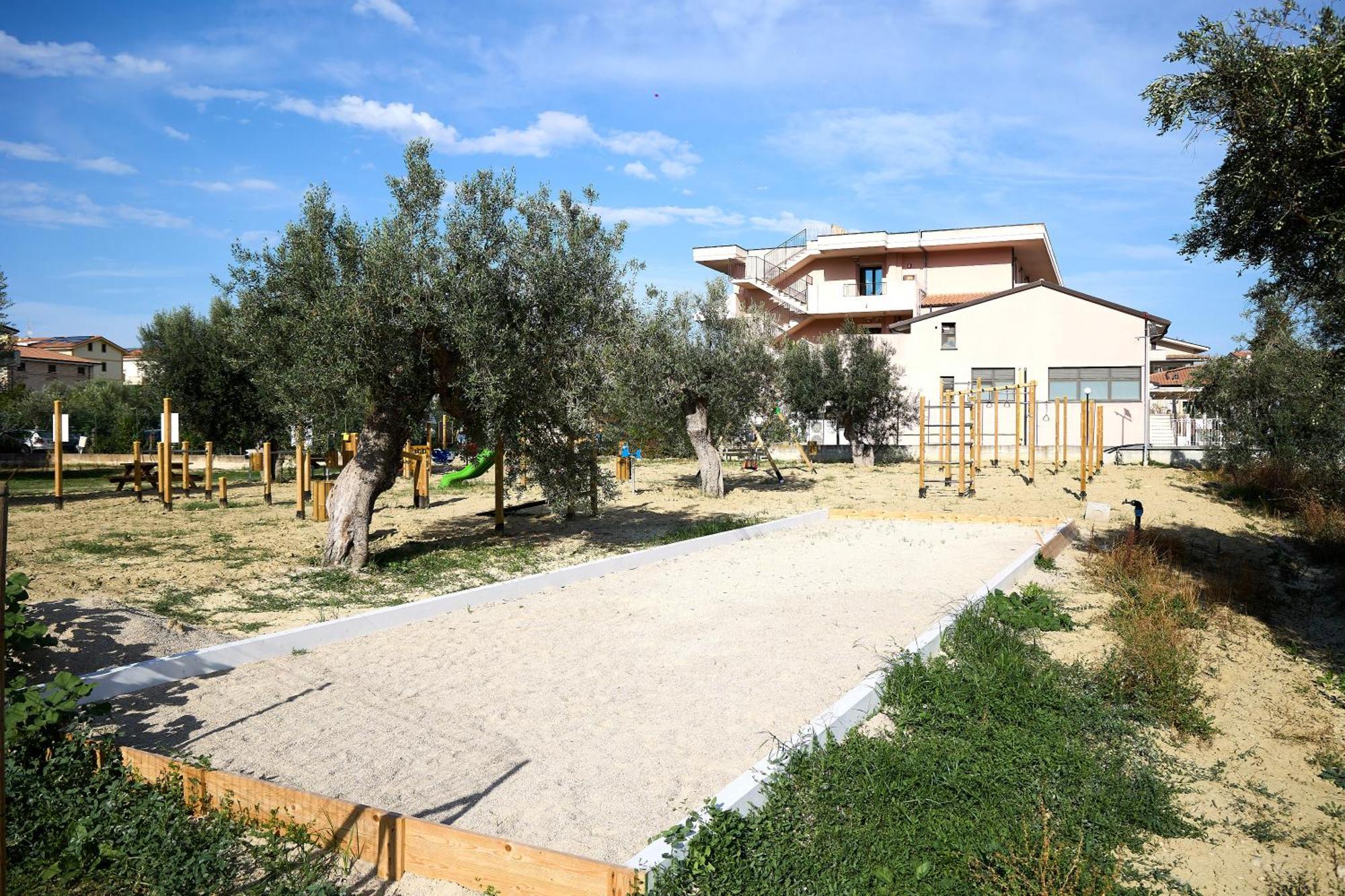 Hotel Villa Elena Tortoreto Esterno foto